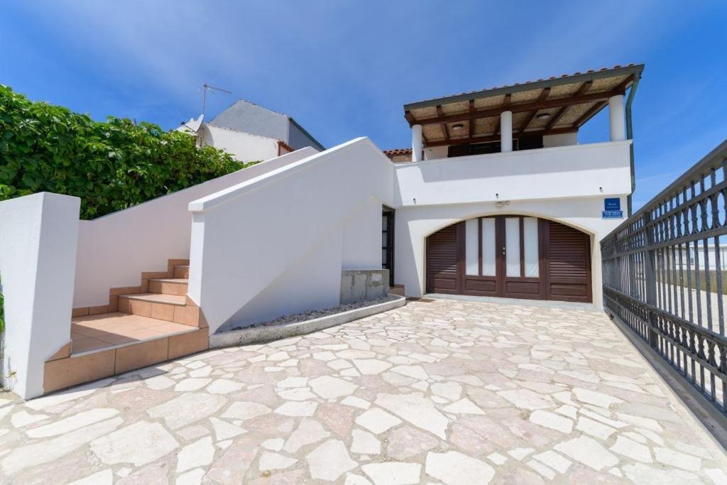 Apartments By The Sea Nerezine, Losinj - 7963 외부 사진