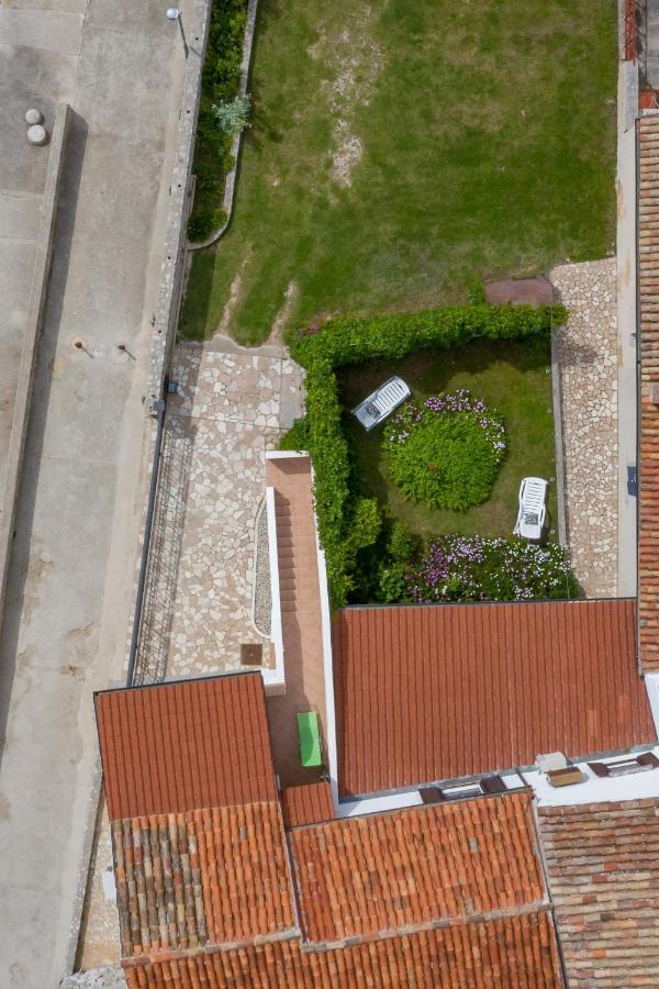 Apartments By The Sea Nerezine, Losinj - 7963 외부 사진